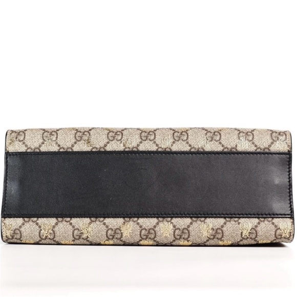 Gucci Small Padlock GG Supreme Shoulder Bag with a gold bee print - Picture 4 of 6